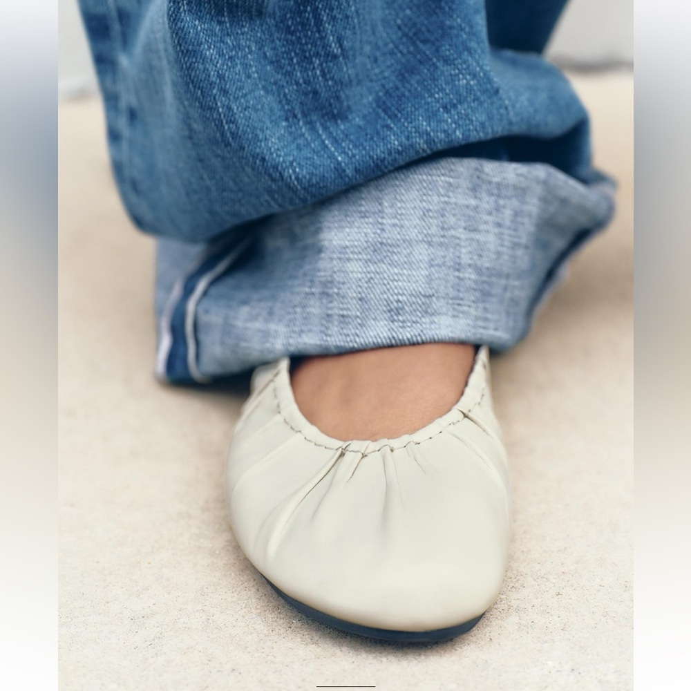 100% leather ballet flats ZARA